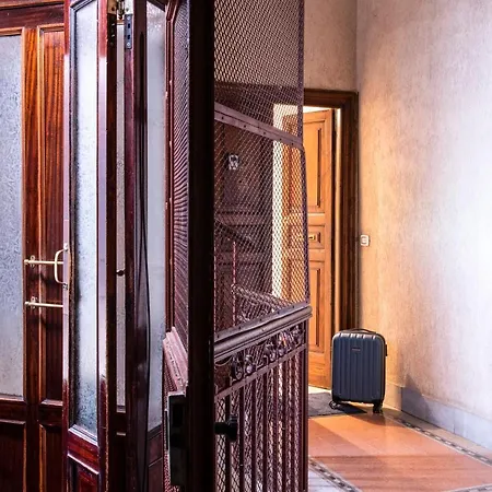 Interno 6 San Pietro Lägenhet