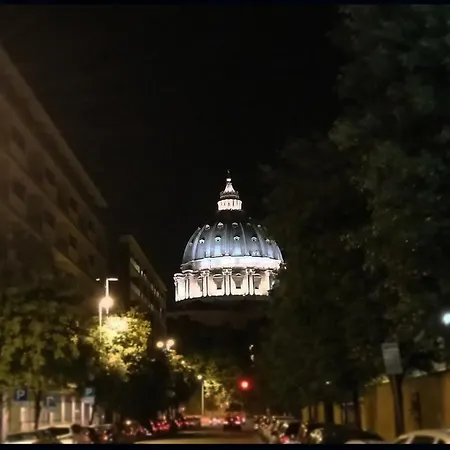 Interno 6 San Pietro Lägenhet Rom