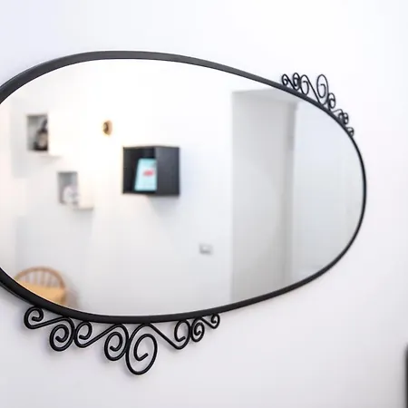 Interno 6 San Pietro *