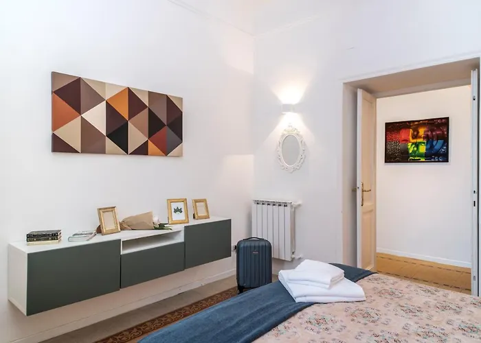 Interno 6 San Pietro * רומא